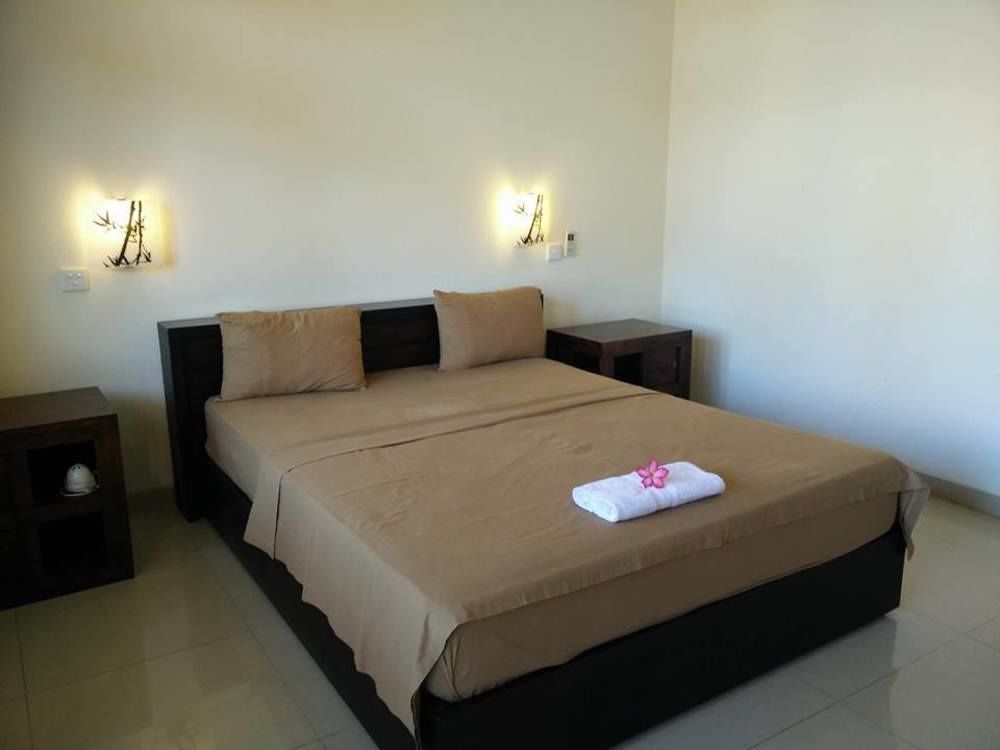 Yulia 2 Homestay Sanur ภายนอก รูปภาพ