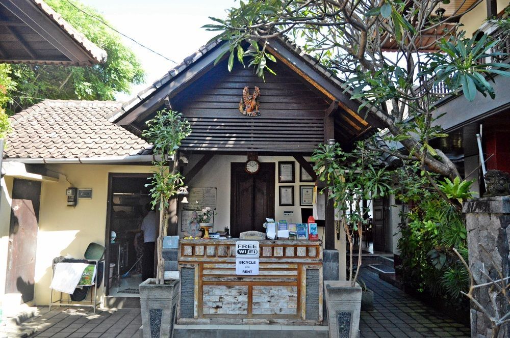Yulia 2 Homestay Sanur ภายนอก รูปภาพ